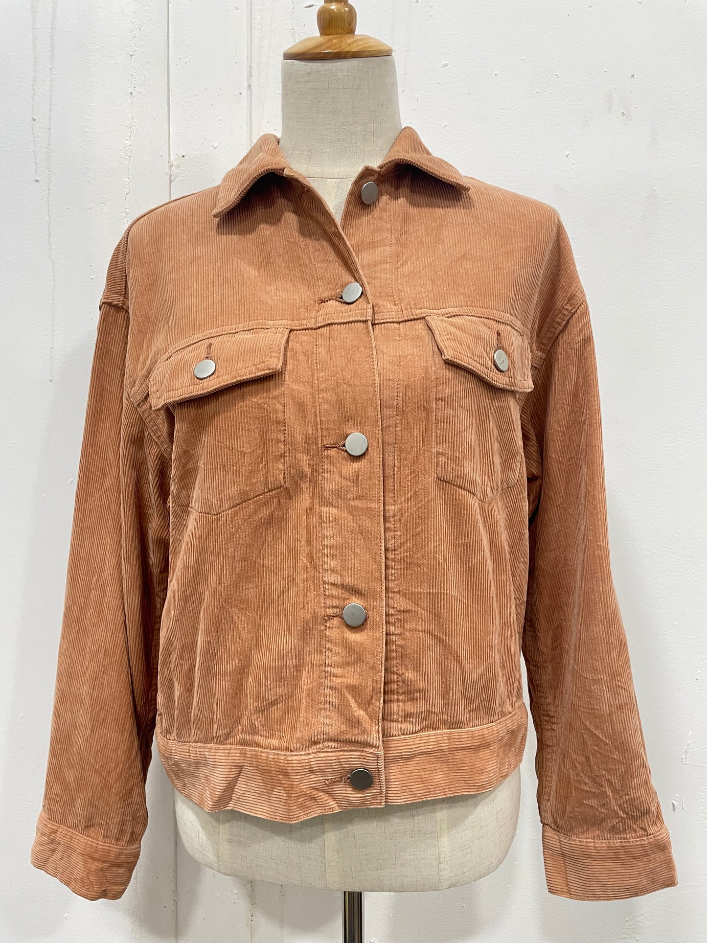 VelvetEra Blazer B0004 (SIZE M-L) UNIQLO