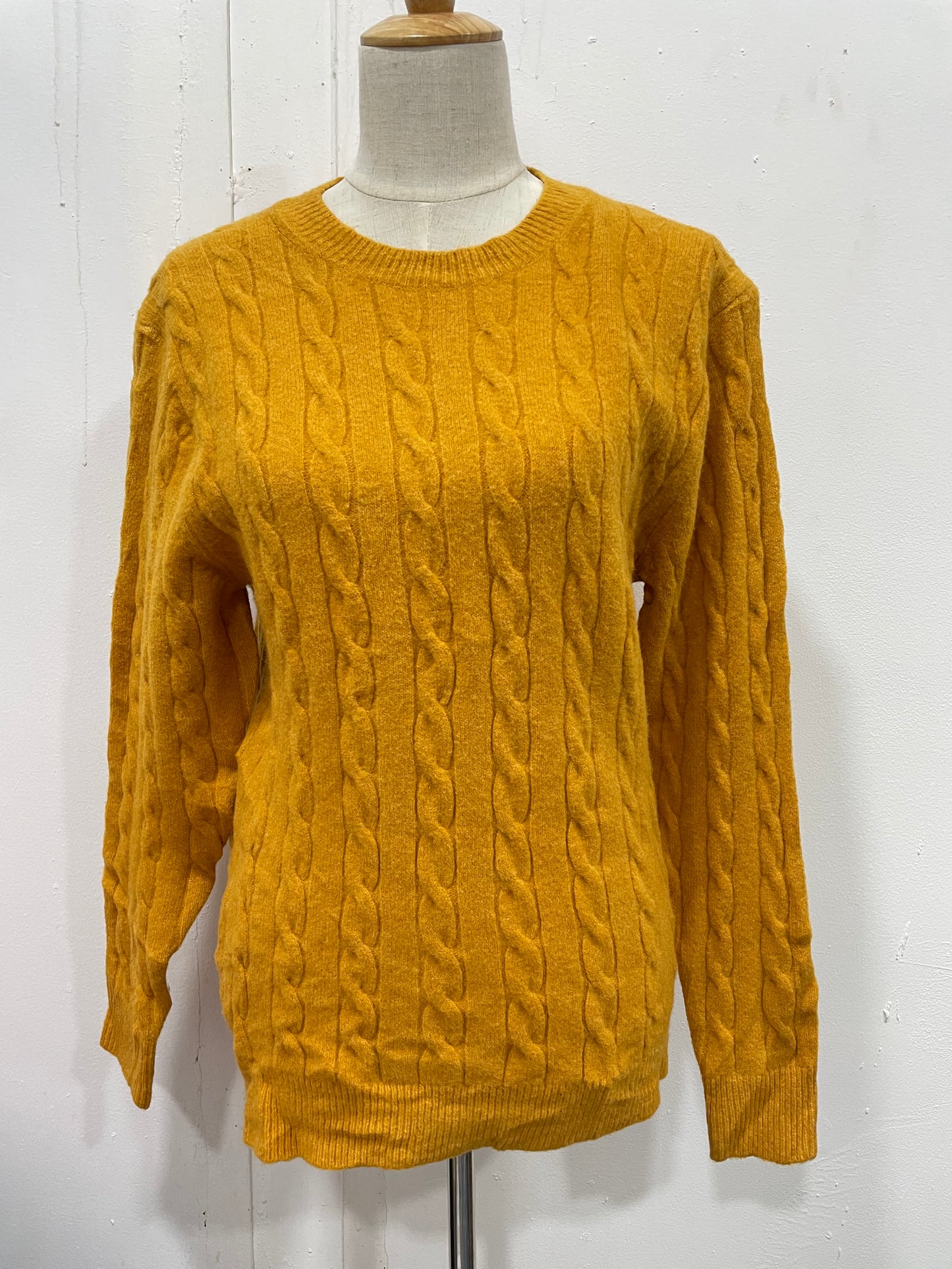 Timeless Knit Crop K0001 (SIZE M)