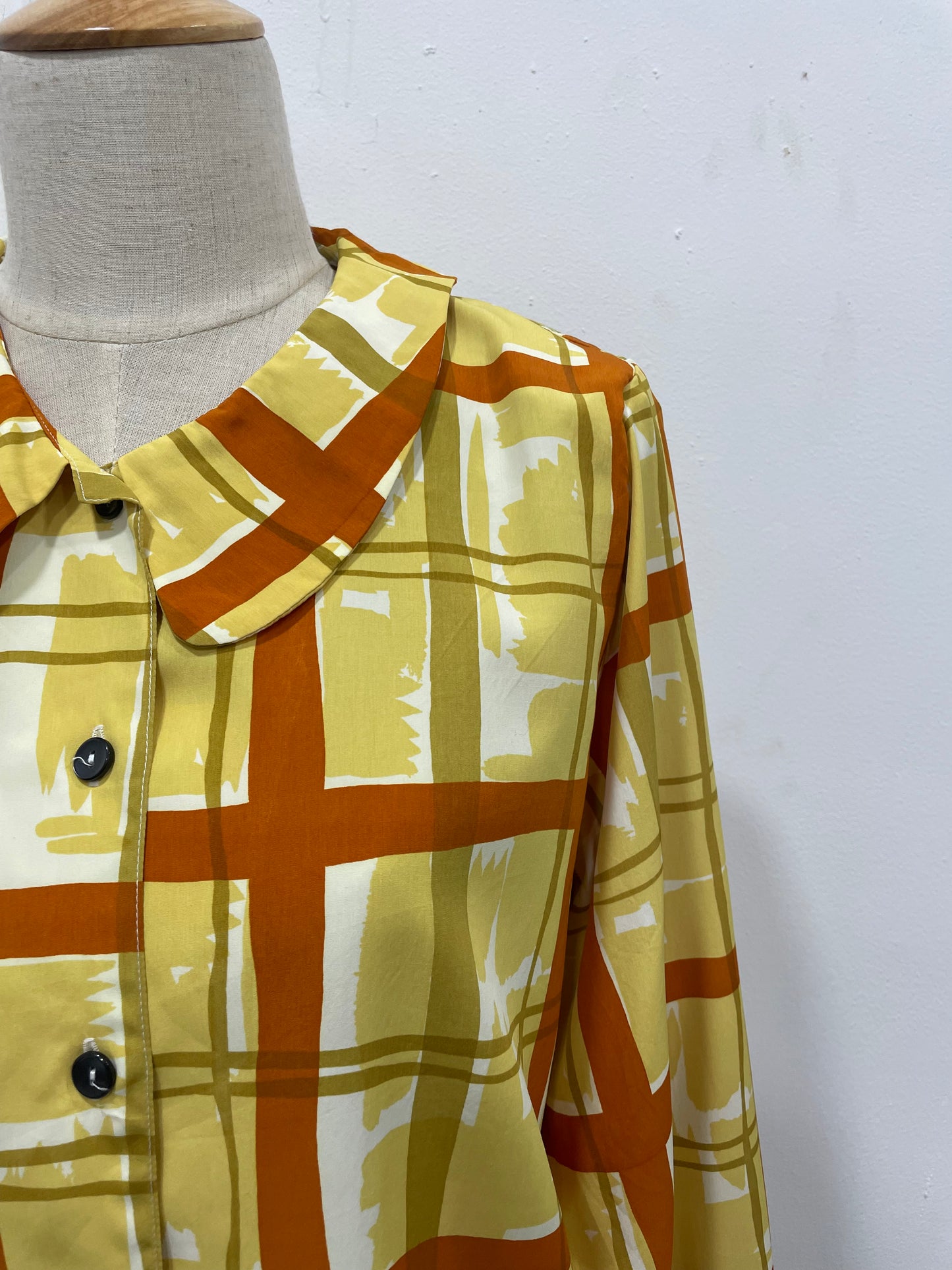 Daisy Charm Blouse A0007 (SIZE M-L)