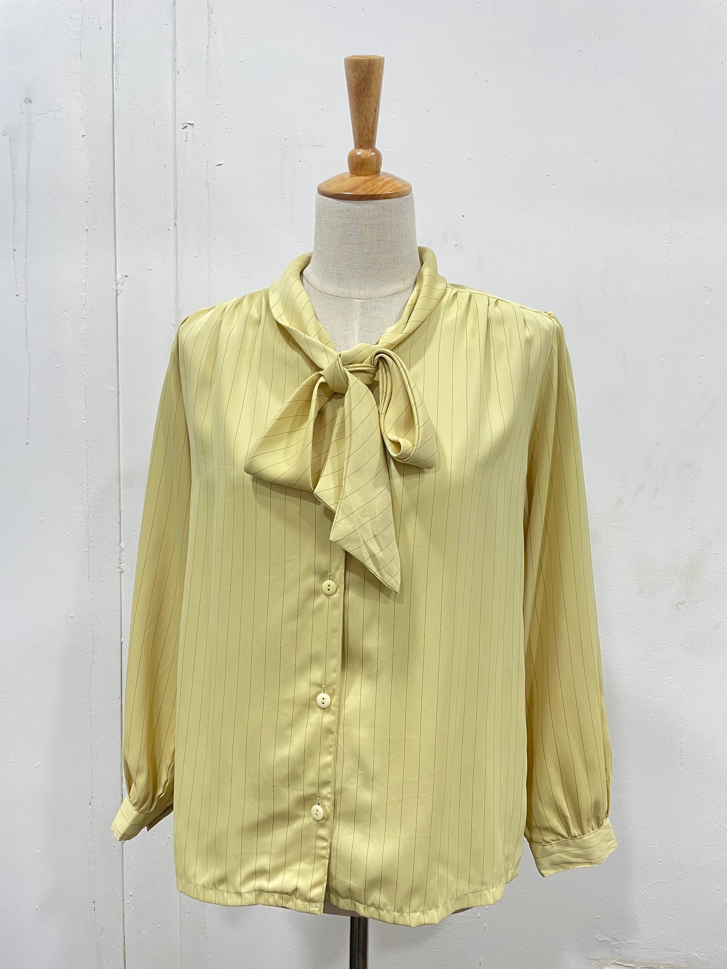Seraphine Blouse A0002 (SIZE M)
